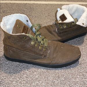 Toms Sherpa Lined Chukka Boots 12